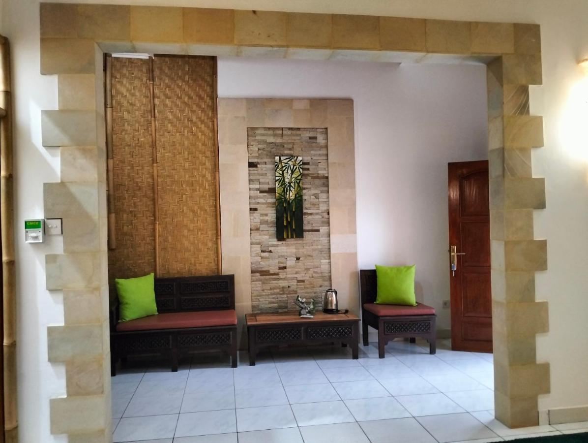 Kaia Lovina Guest House Junior Suite Exterior photo