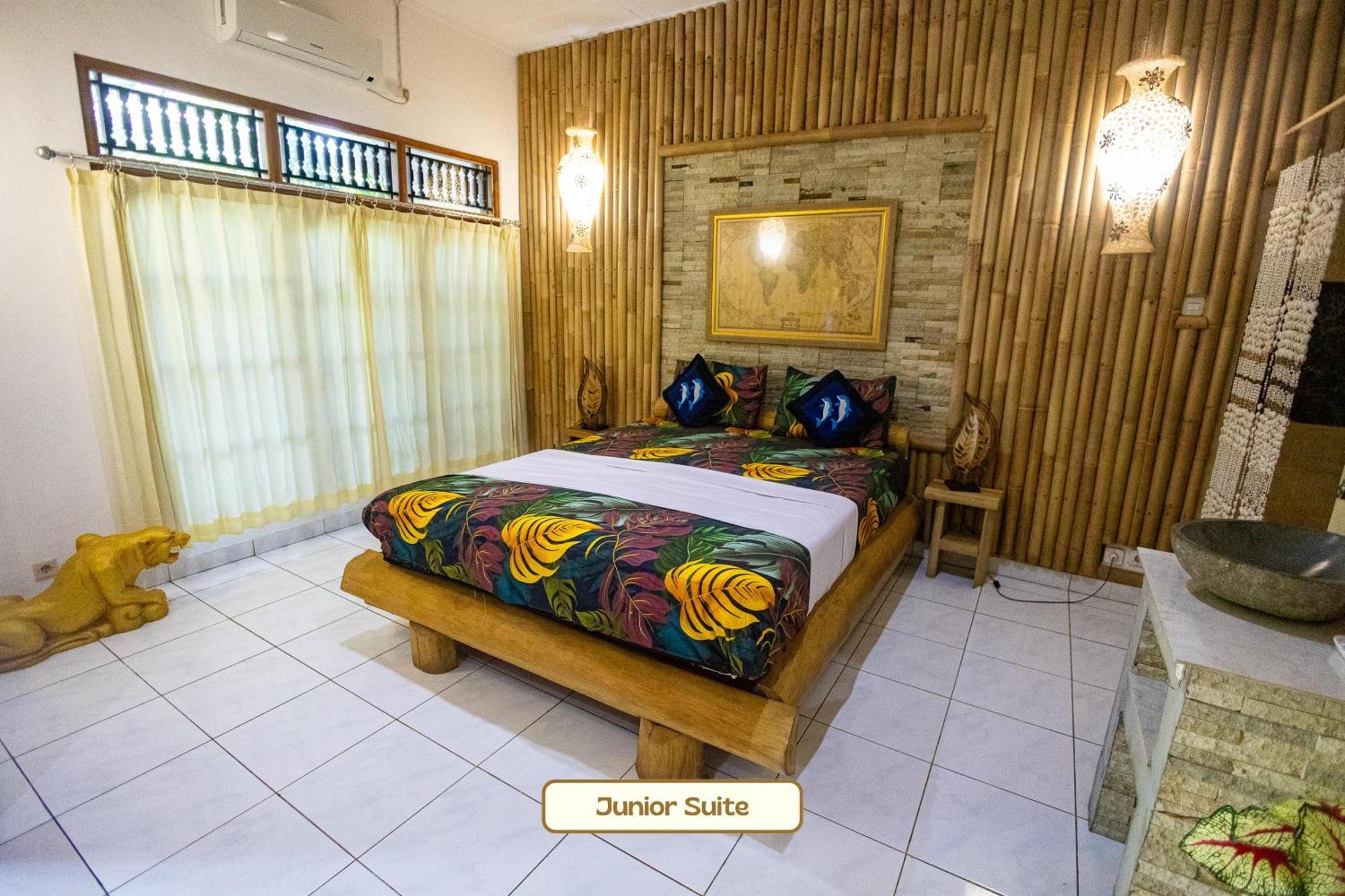 Kaia Lovina Guest House Junior Suite Exterior photo